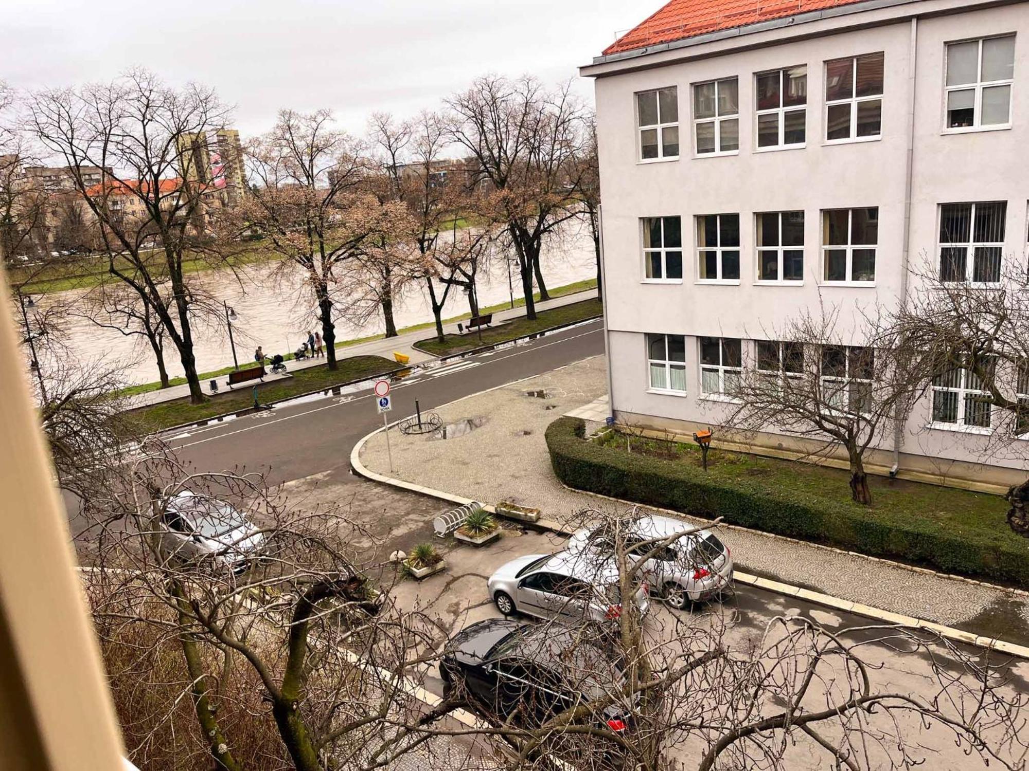 Апарт-Отель "Галаговъ" Užhorod Exteriér fotografie